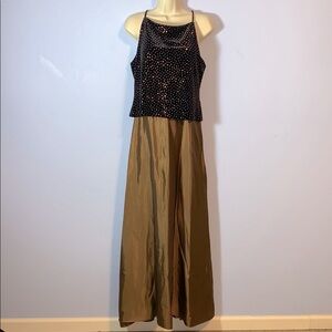 ARIANNA by Rachel Kaye formal evening gown prom black velvet top bronze skirt 12